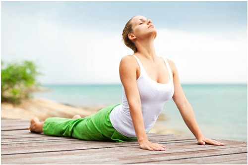 "Bật mí" 4 bài tập yoga giúp tăng vòng 1 hiệu quả2